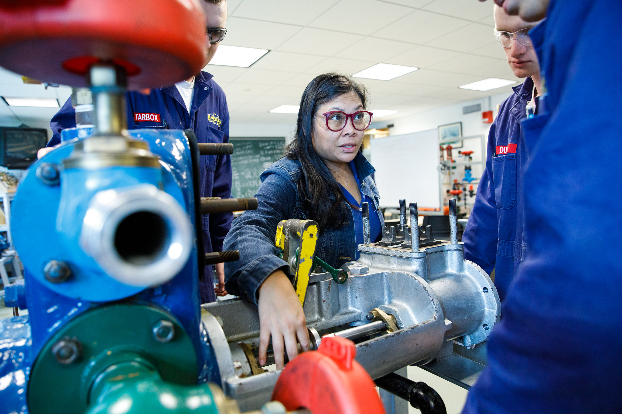 instructor in auxies lab