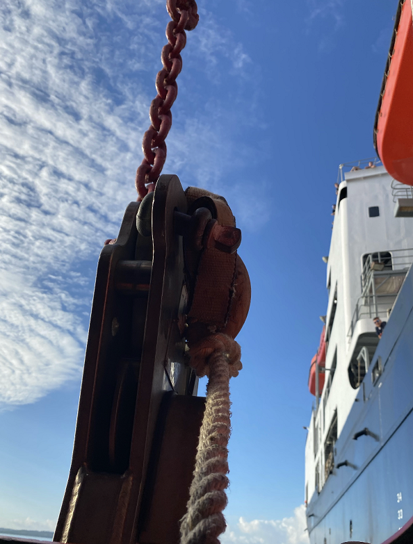 lowering lifeboat