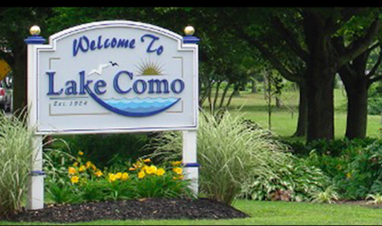 Lake Como sign