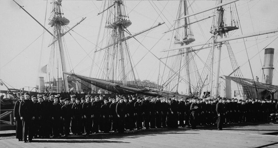 photo from 1890s cadets in front of ship