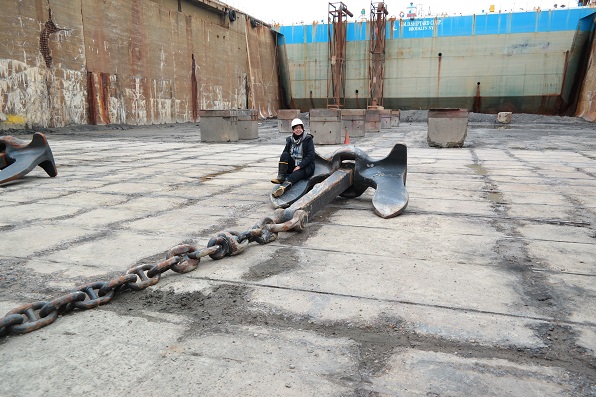 ships anchor while in dry dock