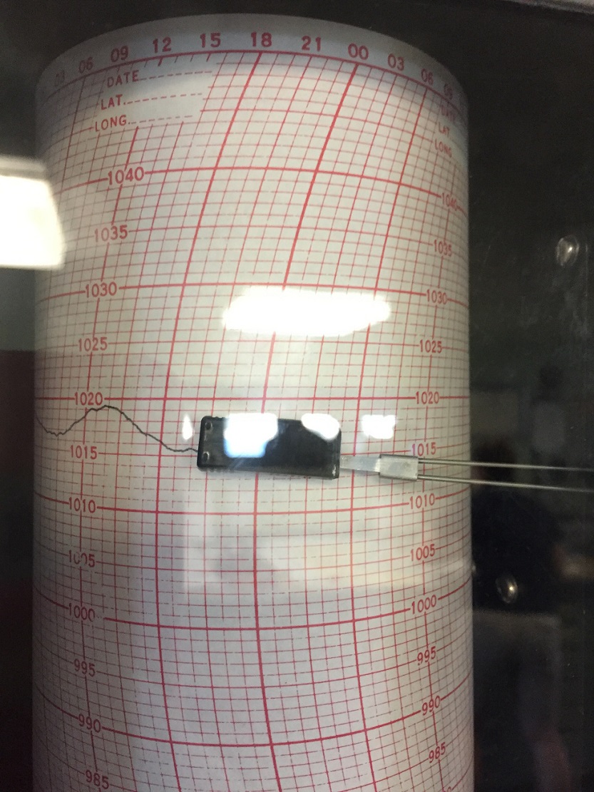 barograph close up