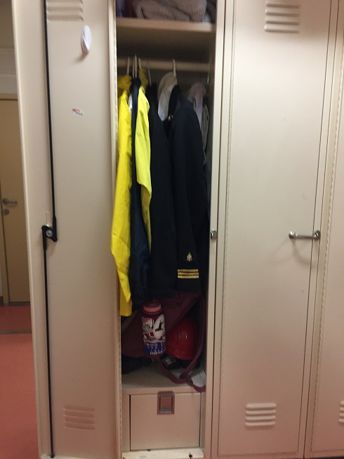 locker