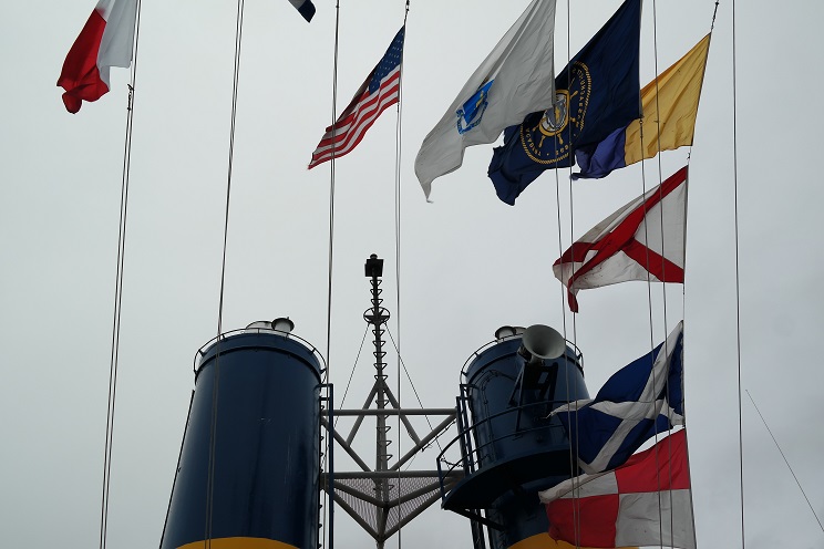 signal flags on line